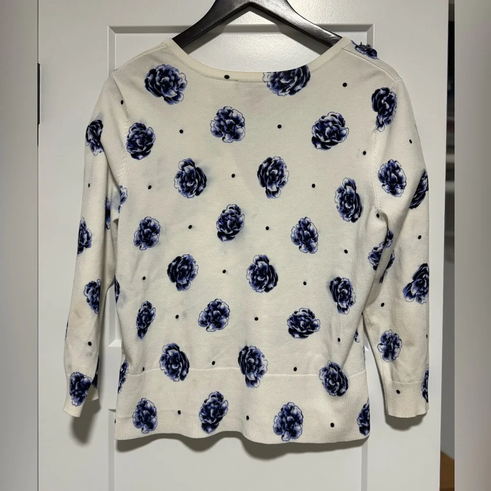 Cardigan Sweater with great detail. - Picture 3 of 4